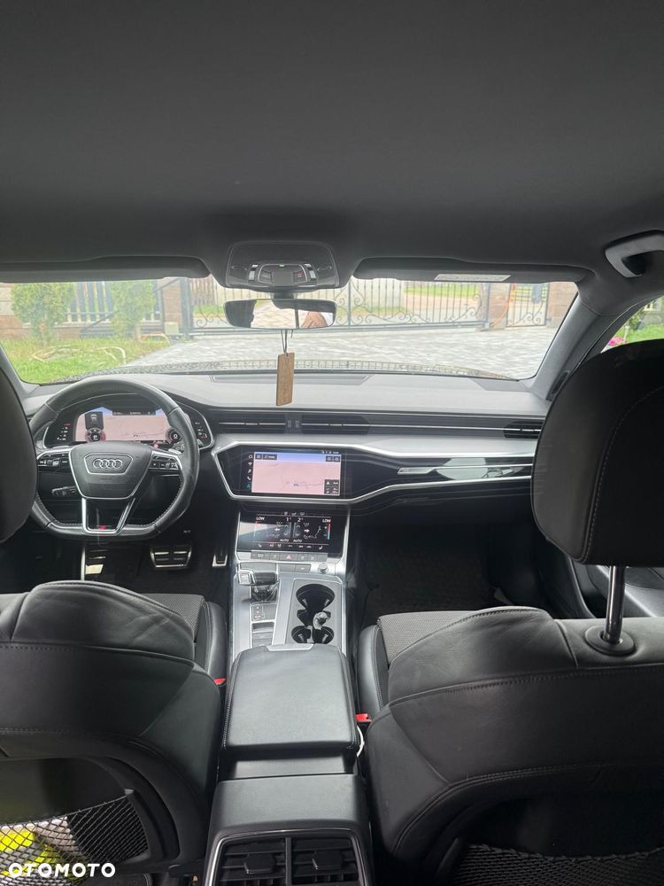 Audi A6 Avant - 10
