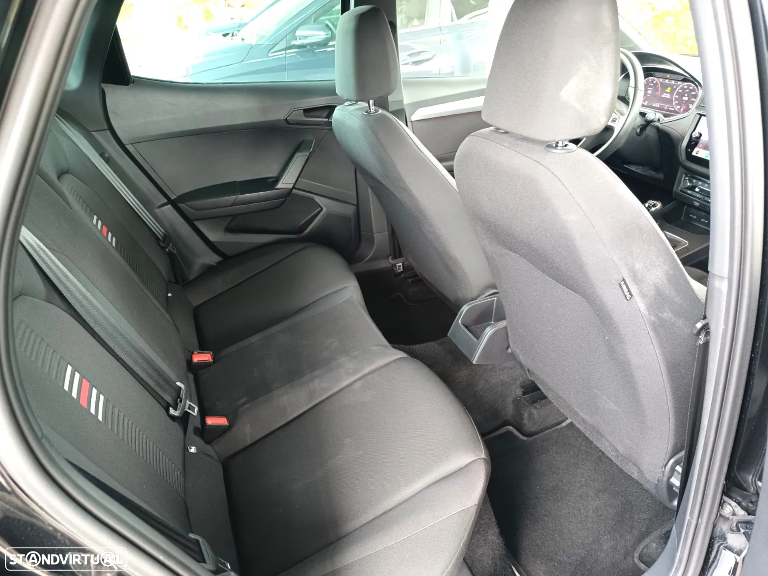 SEAT Ibiza 1.0 TSI FR - 33
