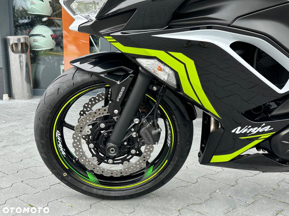 Kawasaki Ninja - 35