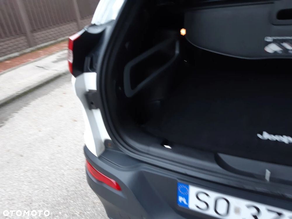 Jeep Cherokee 2.0 Multijet Longitude - 12