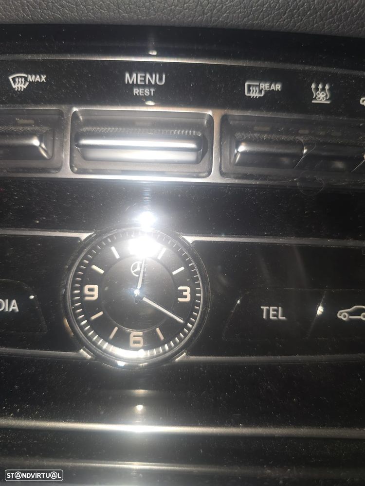 Mercedes-Benz E 300 - 22