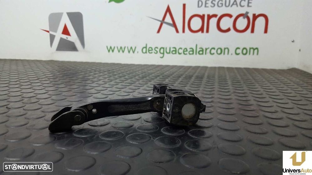 RETENTOR DA PORTA DIANTEIRA ESQUERDA BMW SERIE 3 BERLINA (E90) 320D - 1