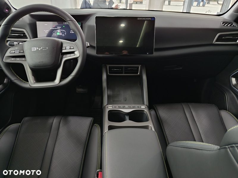 BYD Atto 2 DM-i - 11
