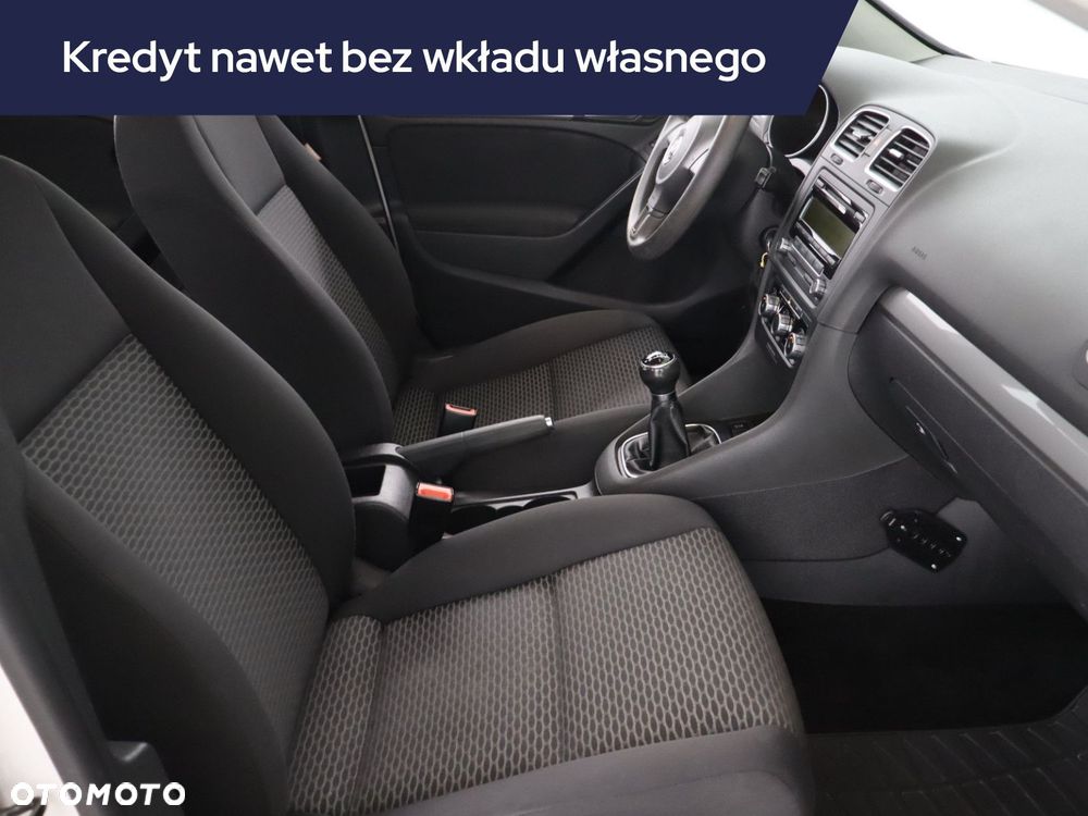 Volkswagen Golf - 11