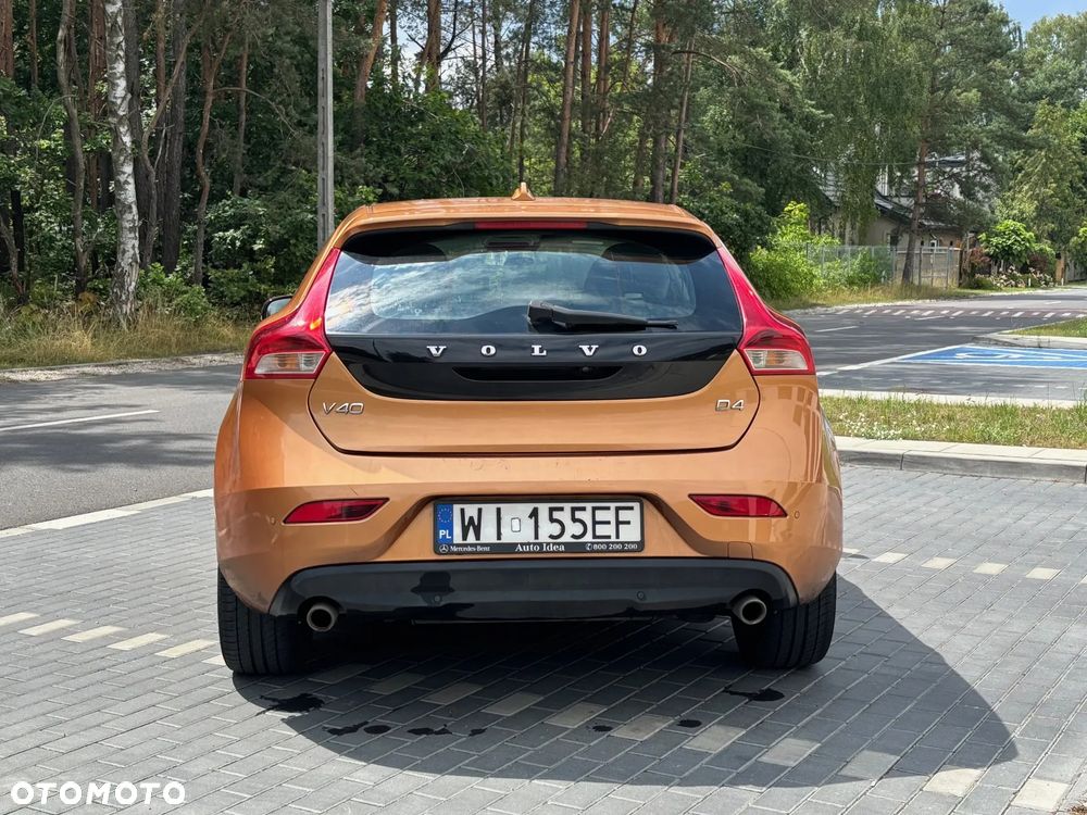 Volvo V40 D4 Summum - 4