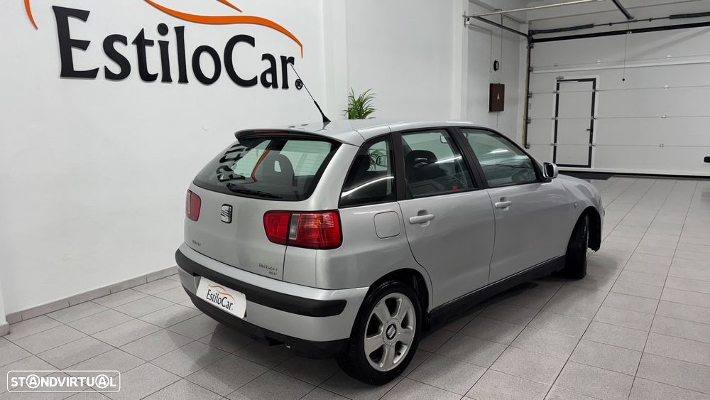 SEAT Ibiza 1.4 16V Sport - 16