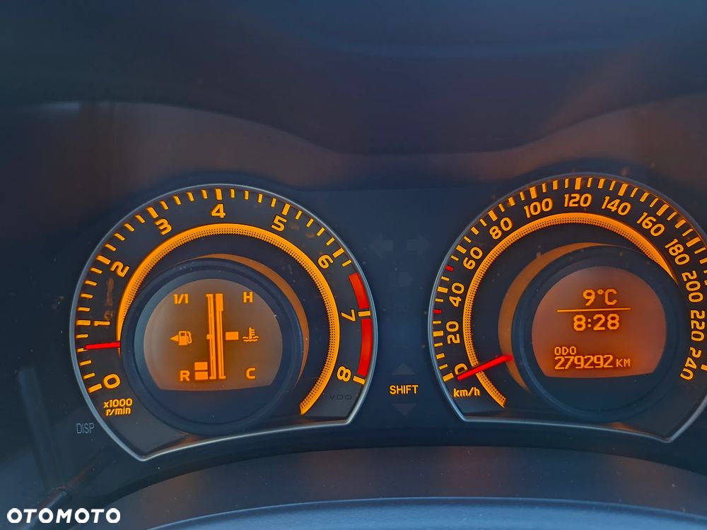 Toyota Corolla 1.6 VVT-i Luna - 10