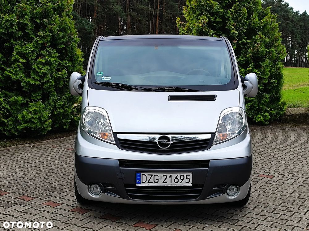 Opel Vivaro - 2