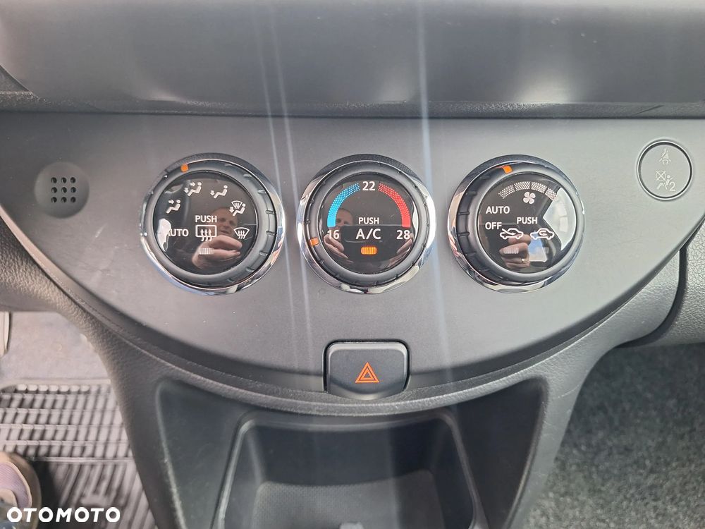 Nissan Note 1.6 Acenta - 21