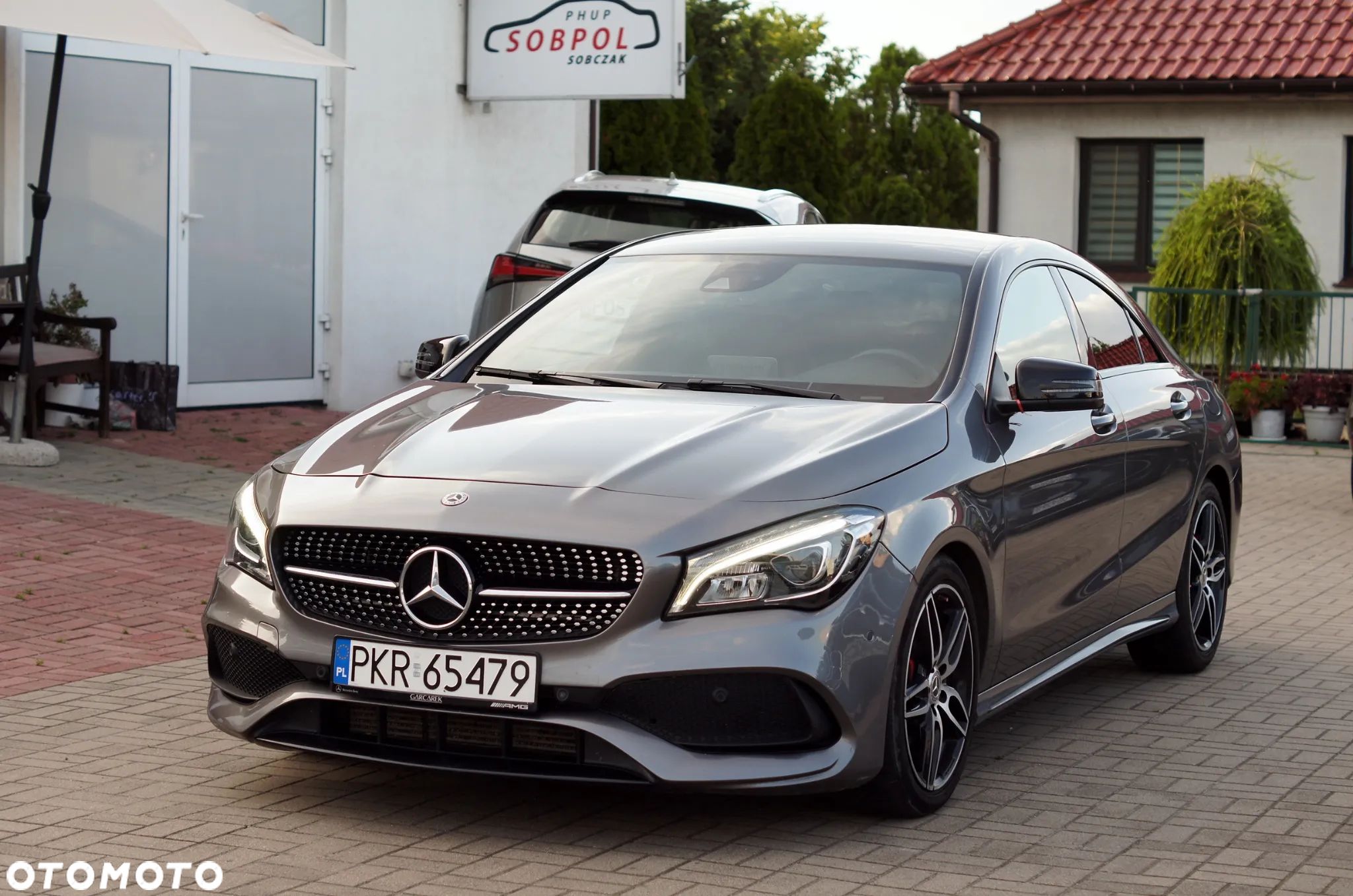 Mercedes-Benz CLA 200 (CDI) d 4Matic 7G-DCT AMG Line - 1