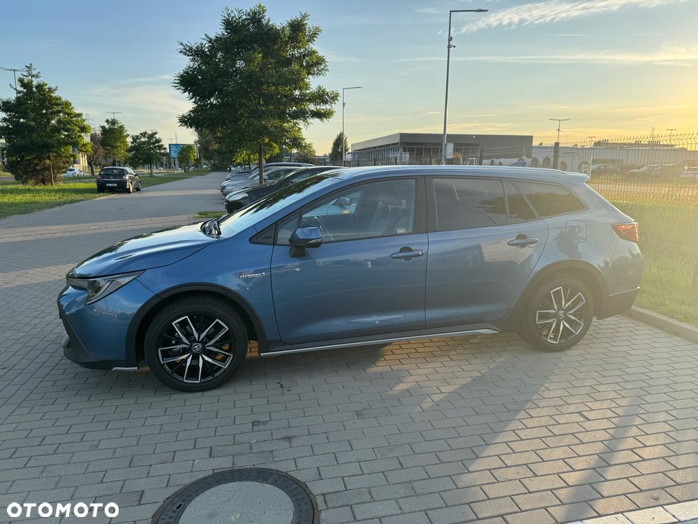 Toyota Corolla 1.8 Hybrid Trek - 2