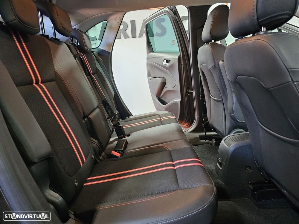 Opel Crossland X 1.2 Innovation - 12