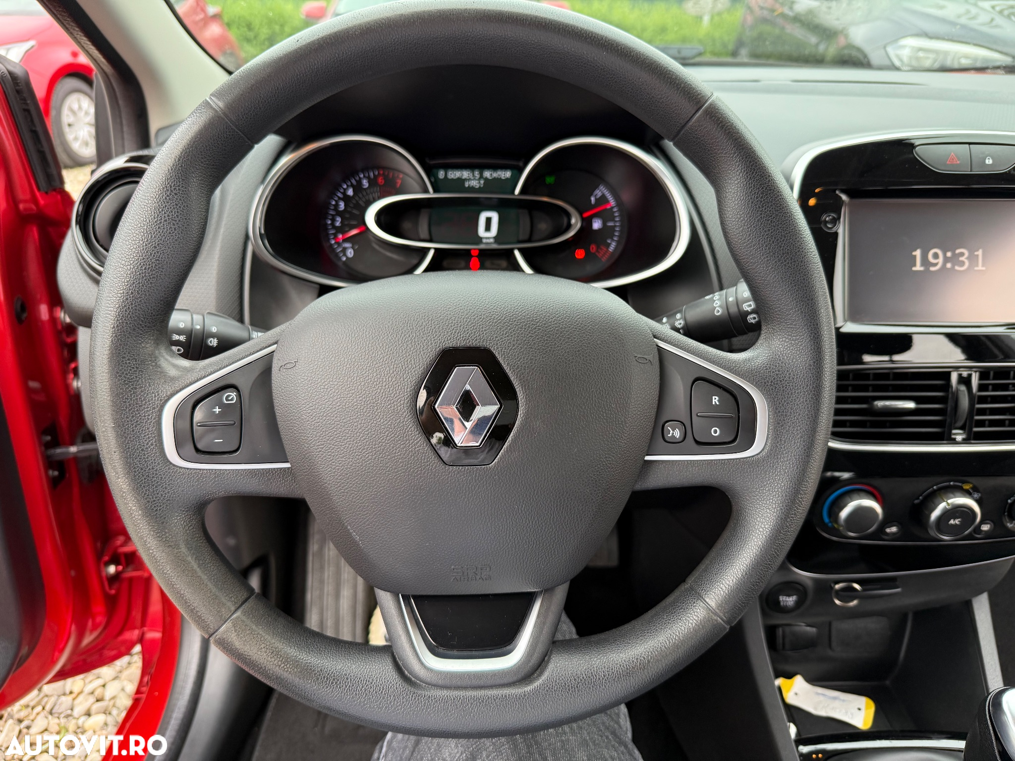 Renault Clio (Energy) TCe 90 Bose Edition - 12