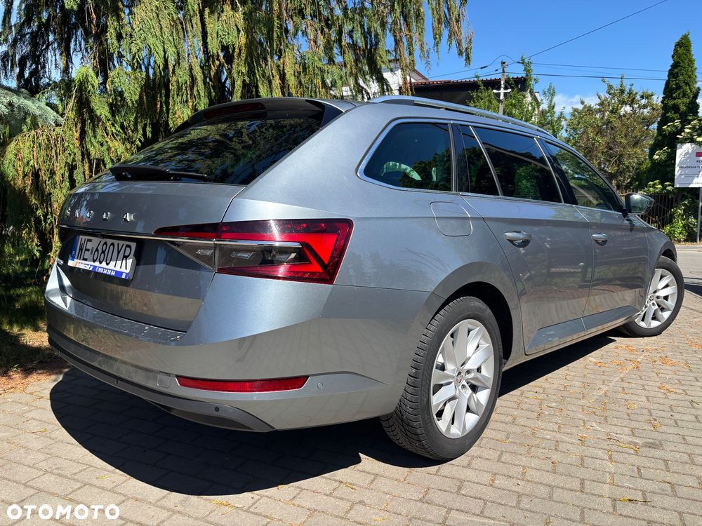 Skoda Superb 2.0 TDI SCR Style DSG - 35