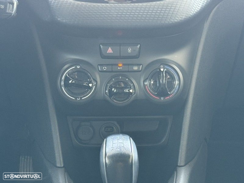 Peugeot 208 1.5 BlueHDi Signature - 18