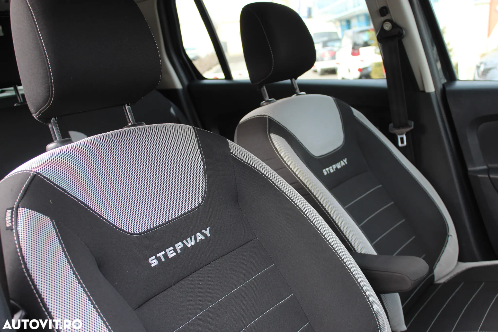 Dacia Logan Stepway MCV 0.9 TCe Prestige - 5