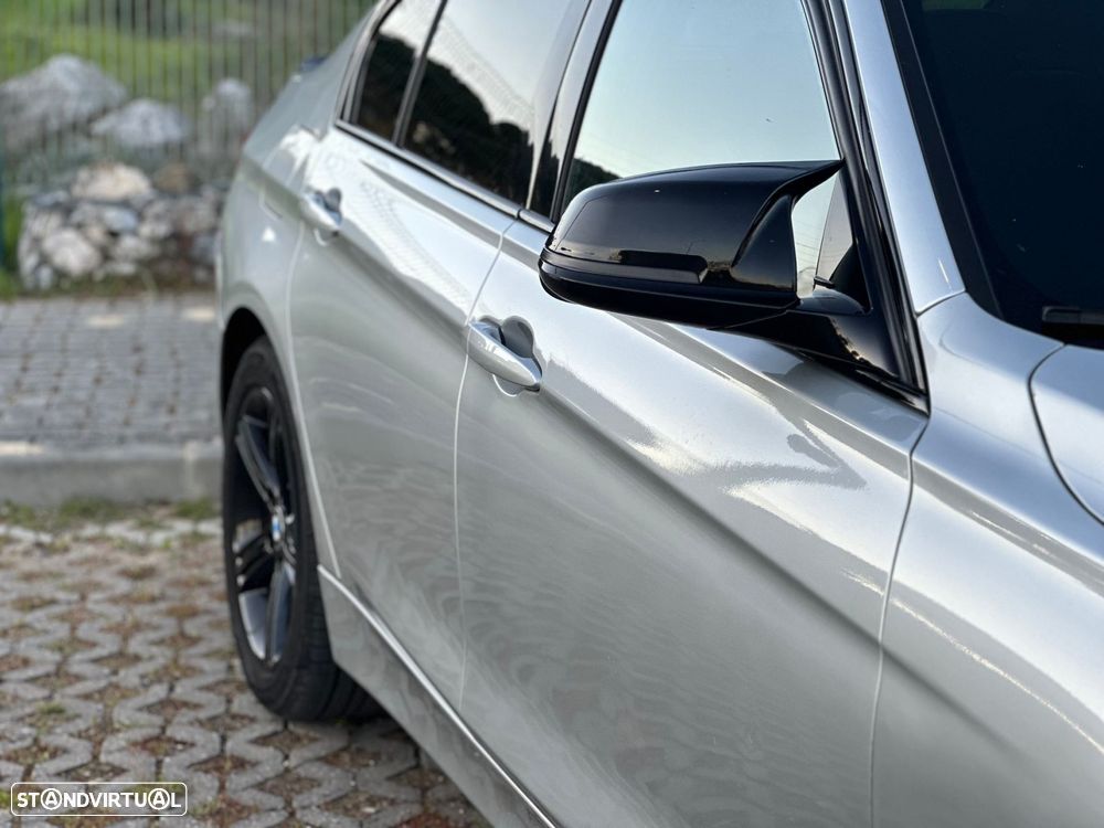 BMW 318 d - 9