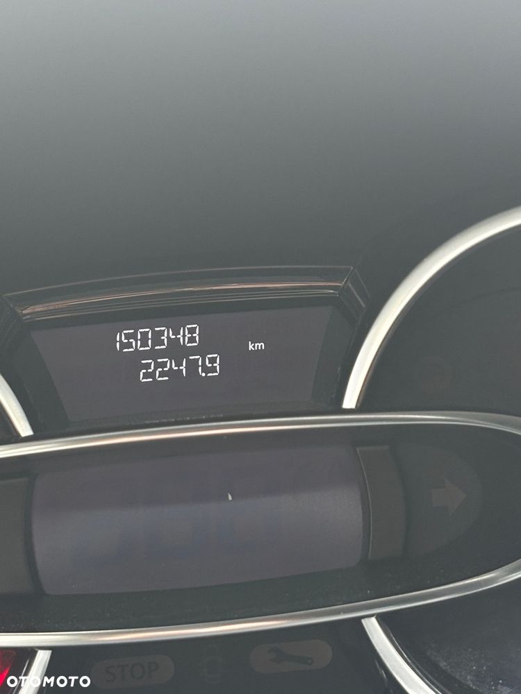 Renault Clio 1.2 16V Limited - 10