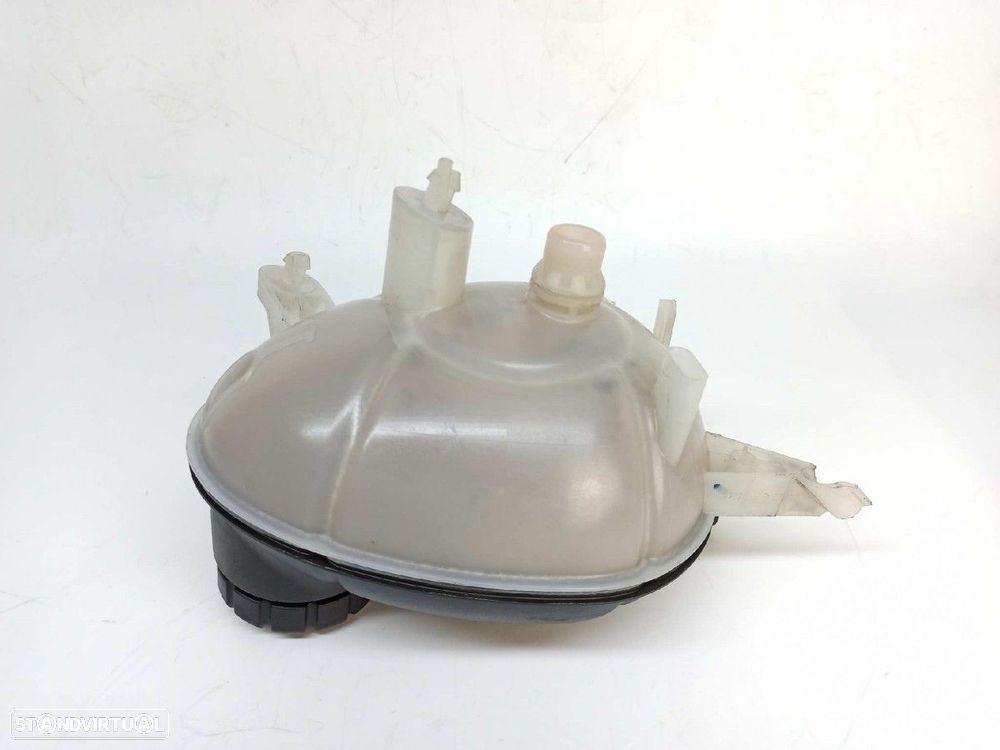 DEPOSÍTO DE EXPANSÃO MERCEDES CLASE C (W205) LIM. C 200 CGI (205.042) - 3