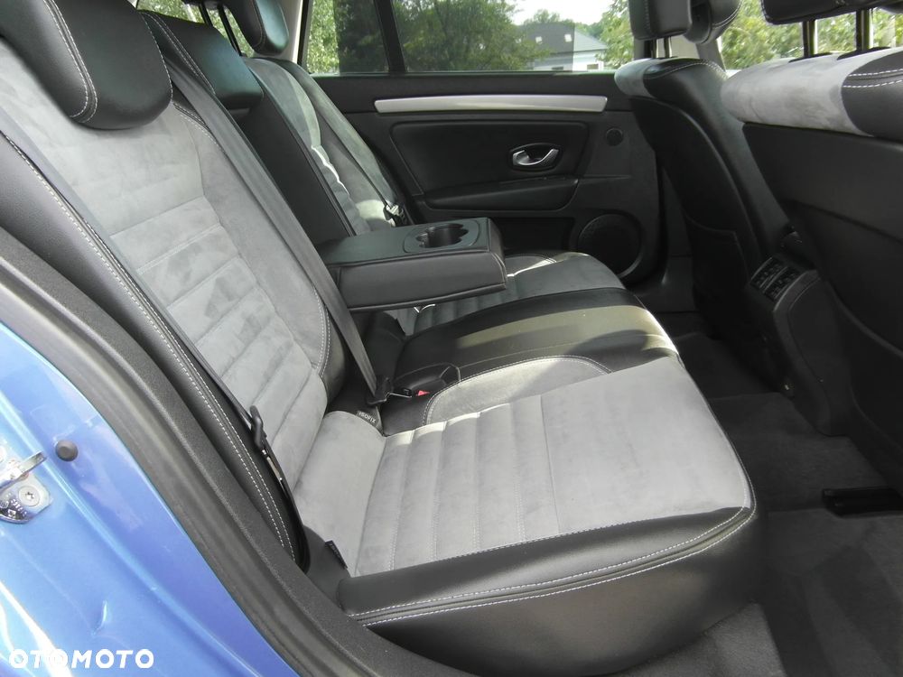 Renault Laguna 2.0 DCi FAP GT - 31