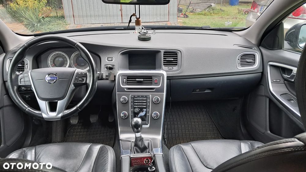 Volvo V60 2012 photo 5
