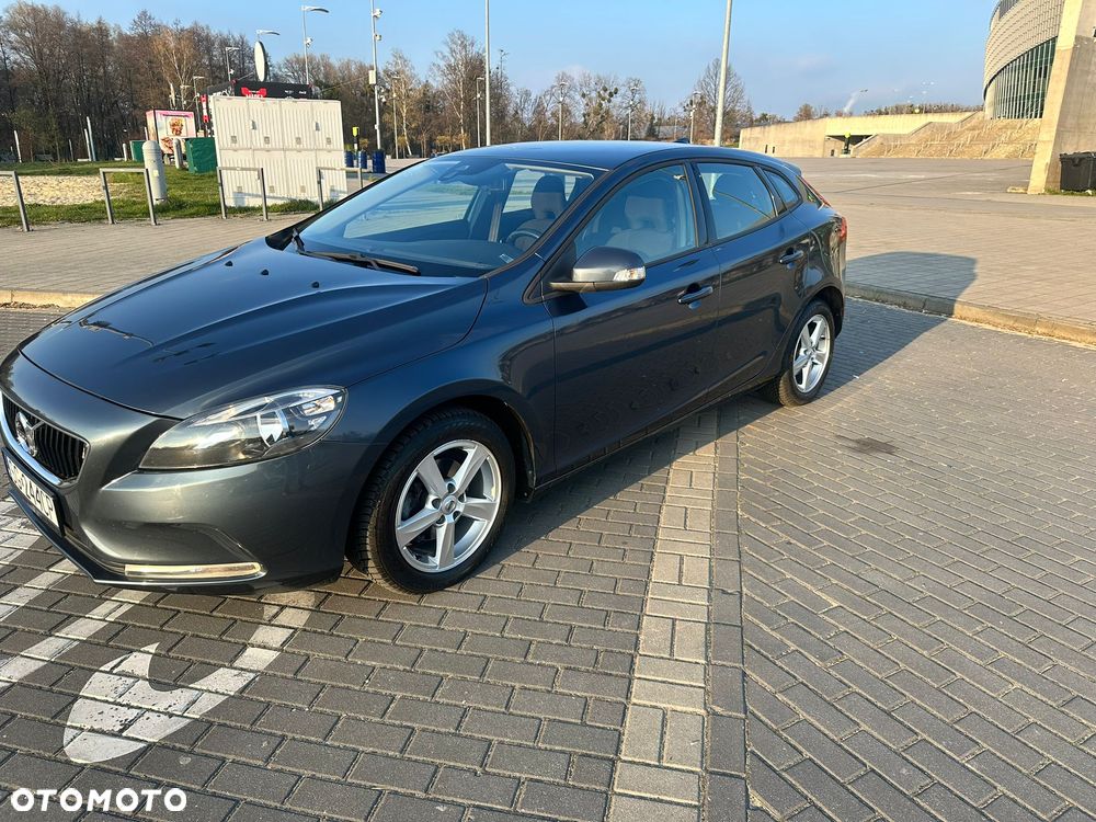 Volvo V40 D2 Drive-E Dynamic Edition - 2