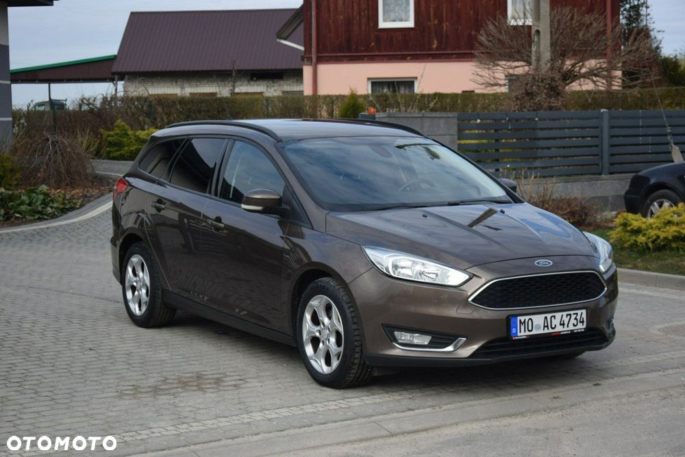 Ford Focus 1.5 EcoBlue STart-Stopp-System TITANIUM - 3