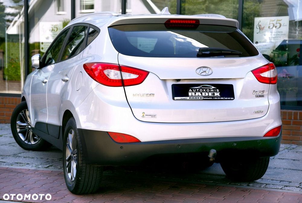 Hyundai ix35 2.0 CRDi 4WD Automatik Fifa World Cup Gold Edition - 9