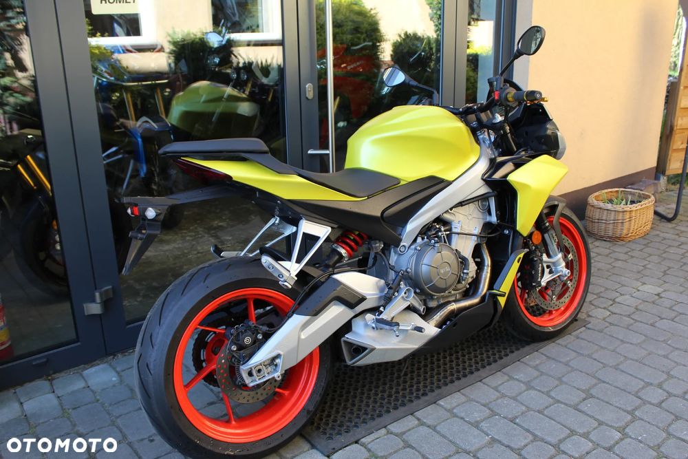 Aprilia Tuono - 7