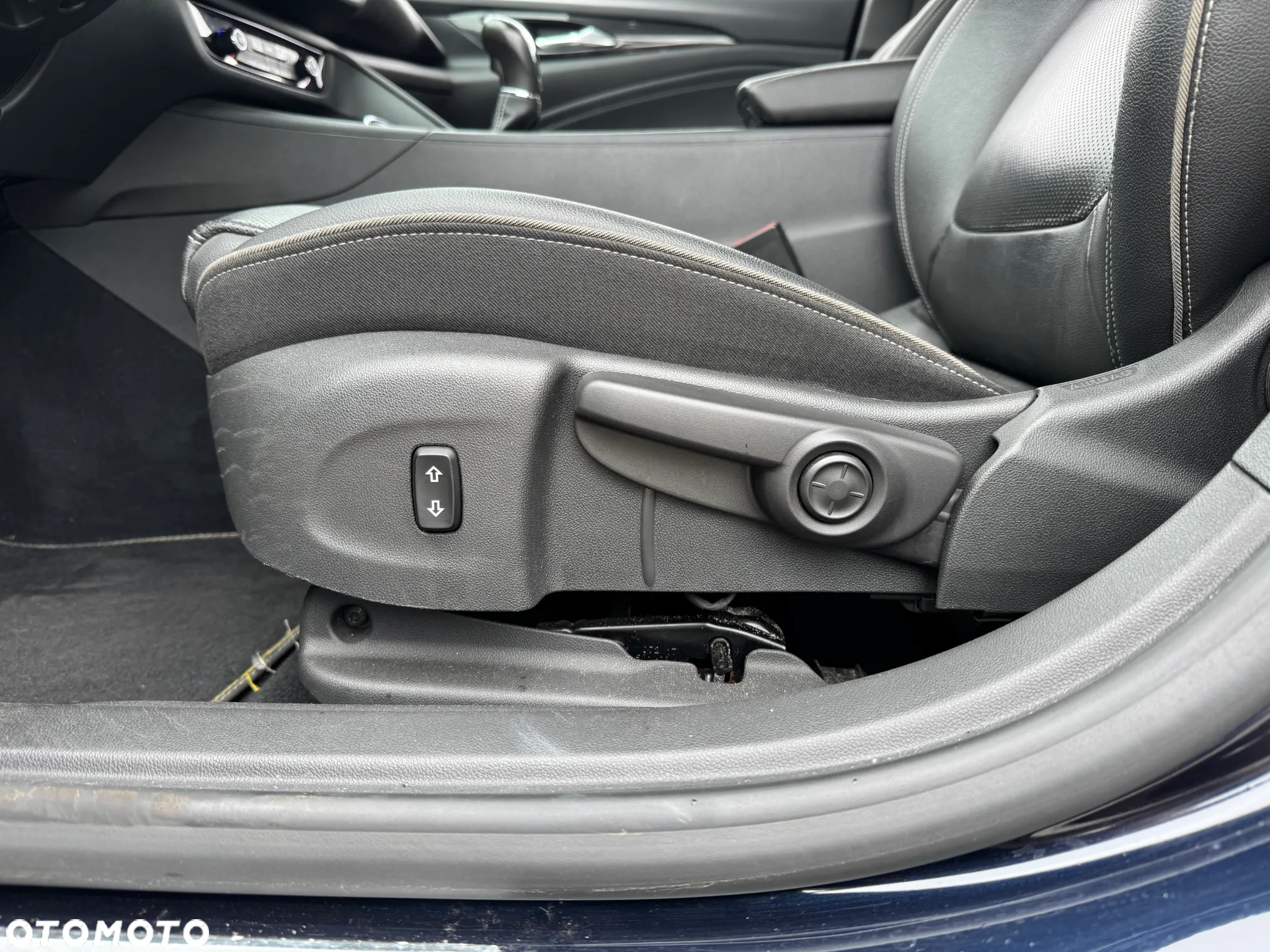 Opel Insignia Grand Sport 2.0 Diesel Business Innovation - 31