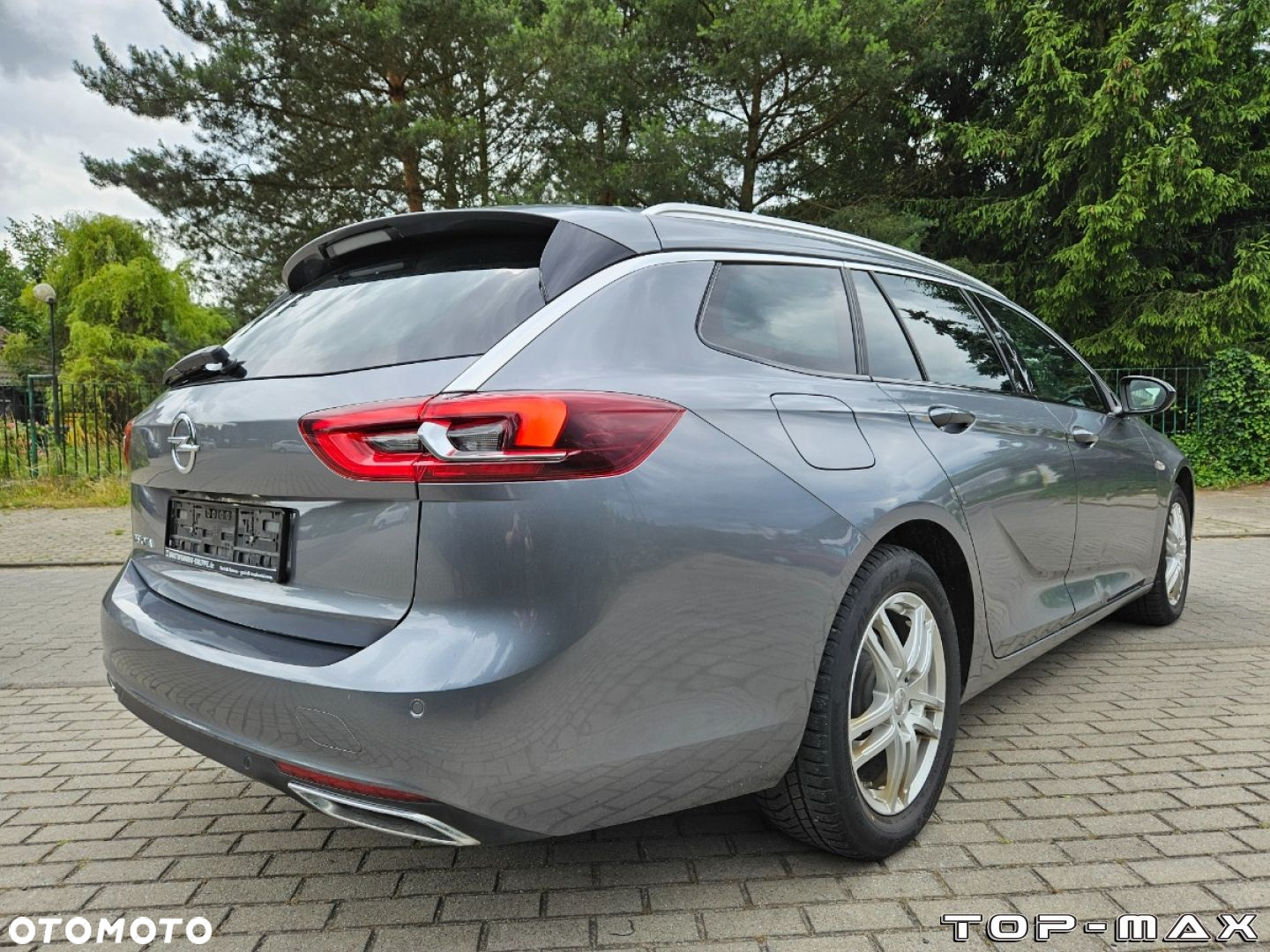 Opel Insignia - 8
