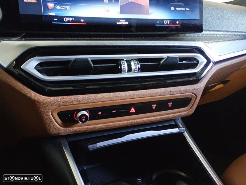 BMW 320 e Pack Desportivo M Auto - 19