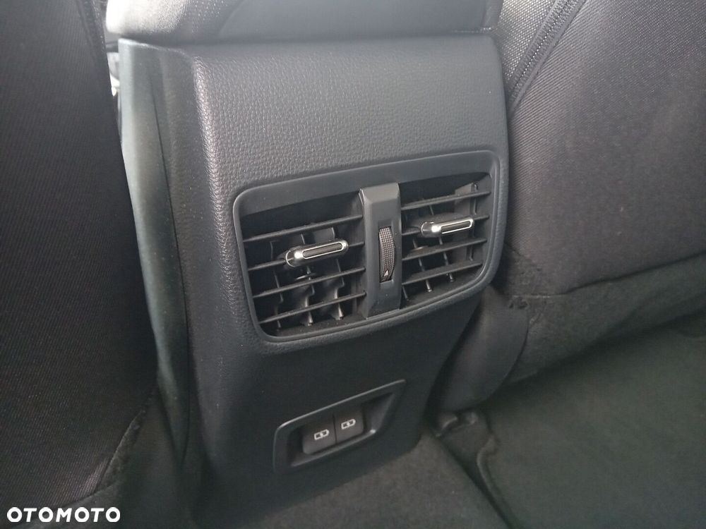 Toyota Corolla 1.5 Style - 18