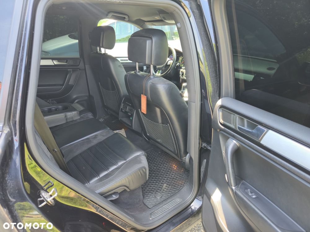 Volkswagen Touareg 3.0 V6 TDI 4XMot BMT - 12