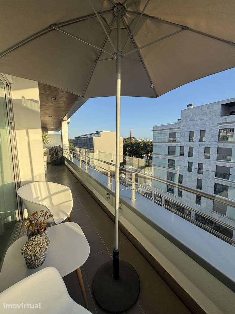 Apartamento T3 no cais da fonte nova - Grande imagem: 3/17