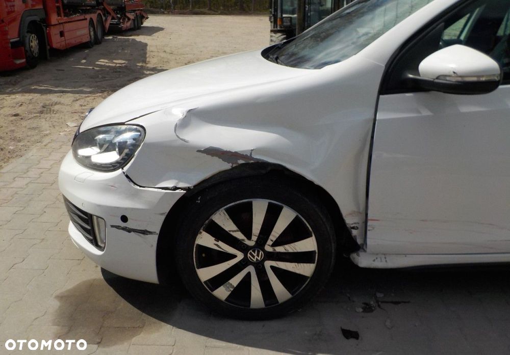 Volkswagen Golf - 7