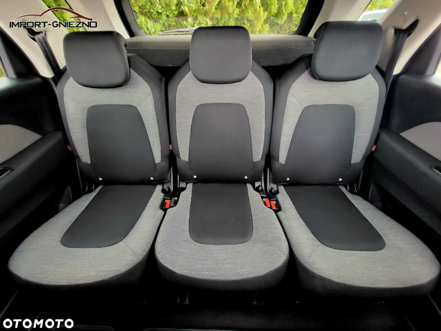 Citroën C4 Picasso - 19