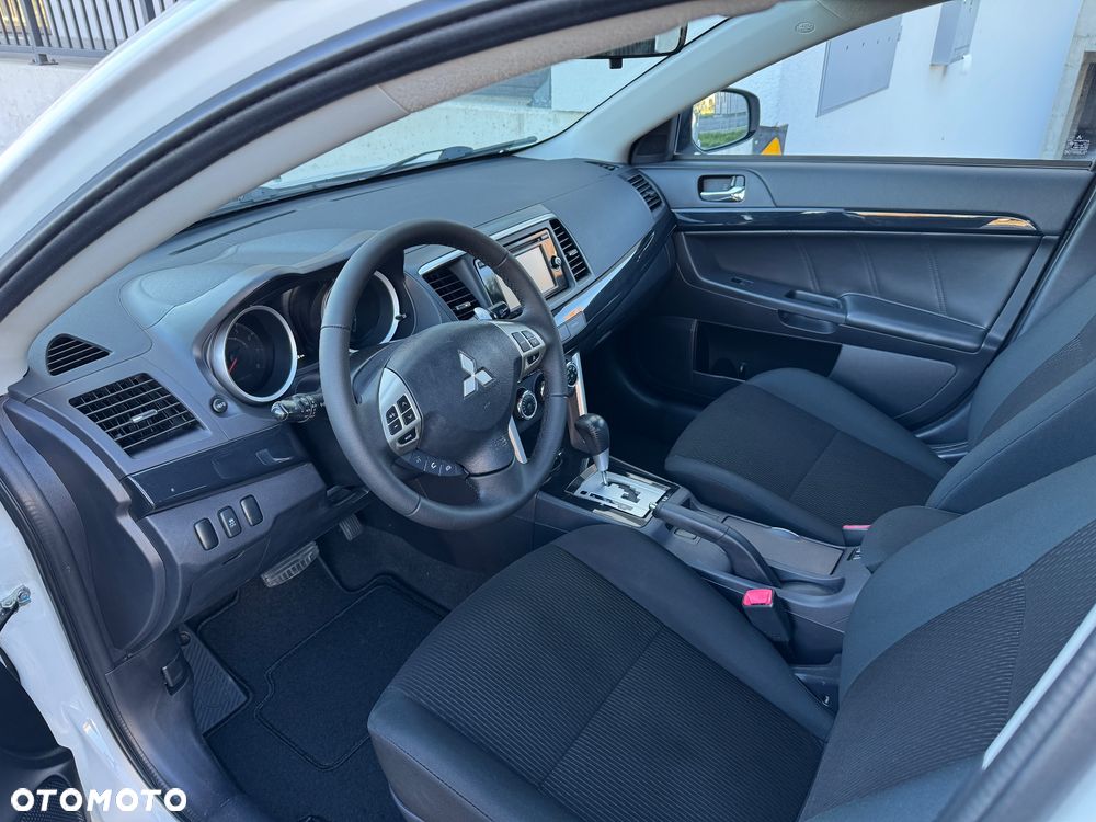 Mitsubishi Lancer Sportback 1.8 Clear Tec CVT Plus - 7