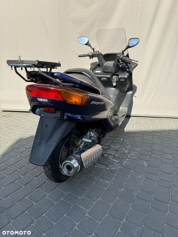 Yamaha Majesty - 11