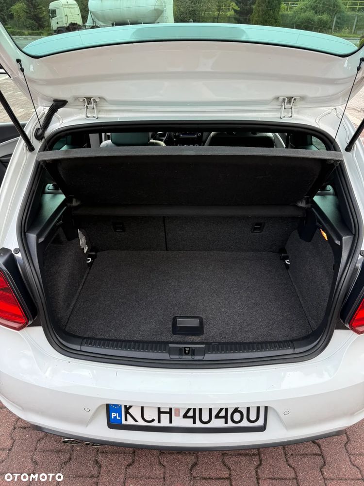 Volkswagen Polo - 16
