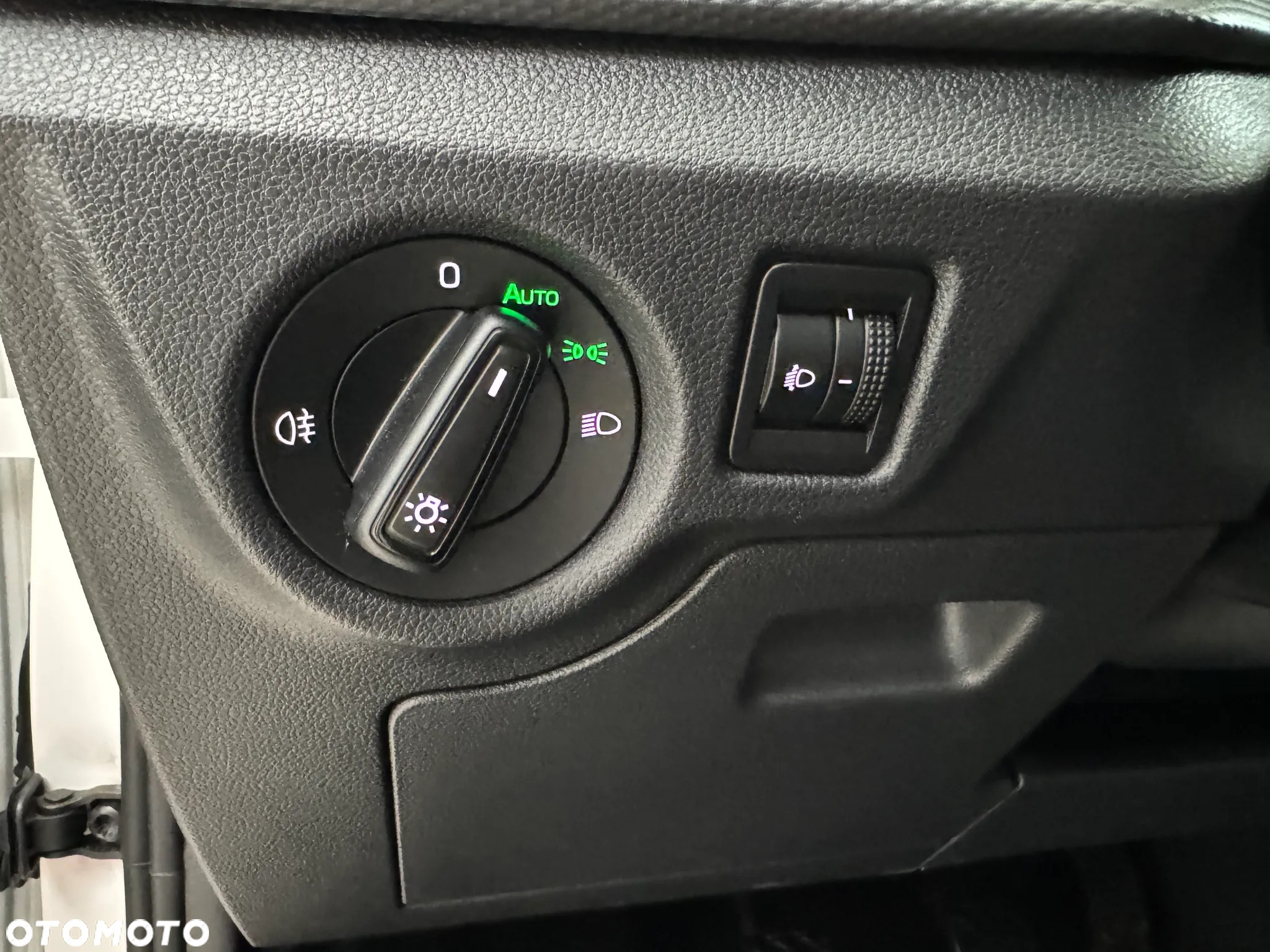 Skoda Kamiq 1.0 TSI Ambition - 14
