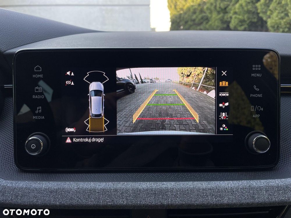 Skoda Scala 1.0 TSI Selection DSG - 21