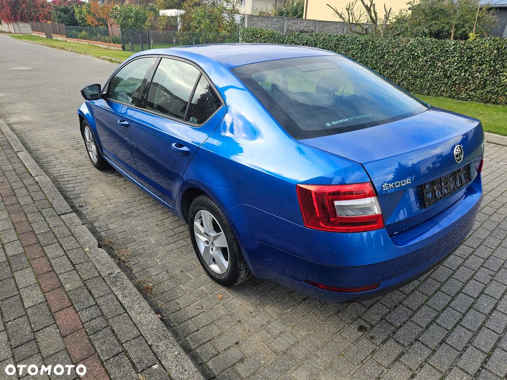 Skoda Octavia 1.4 TSI Ambition - 4