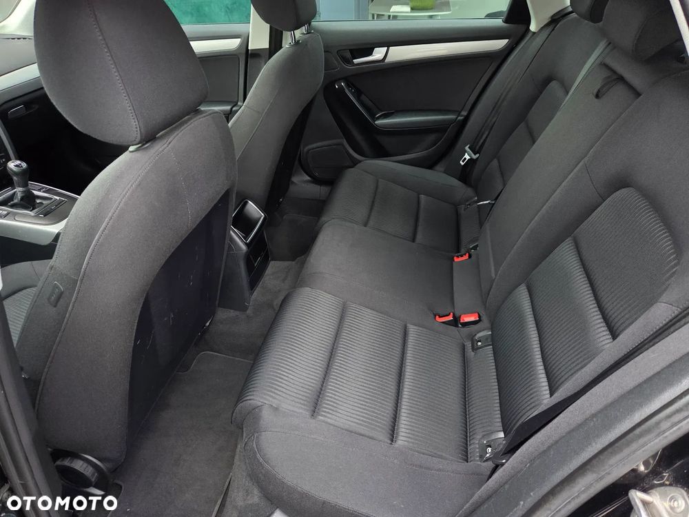 Audi A4 Avant 2.0 TDI DPF Ambition - 17