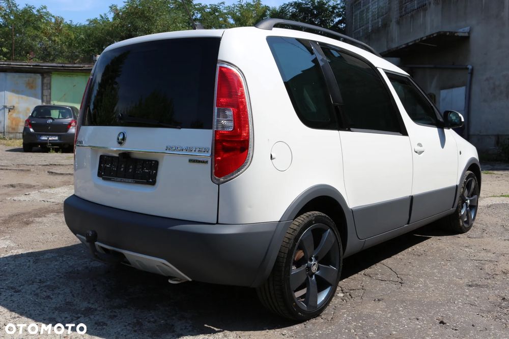 Skoda Roomster 1.6 TDI DPF Scout PLUS EDITION - 16