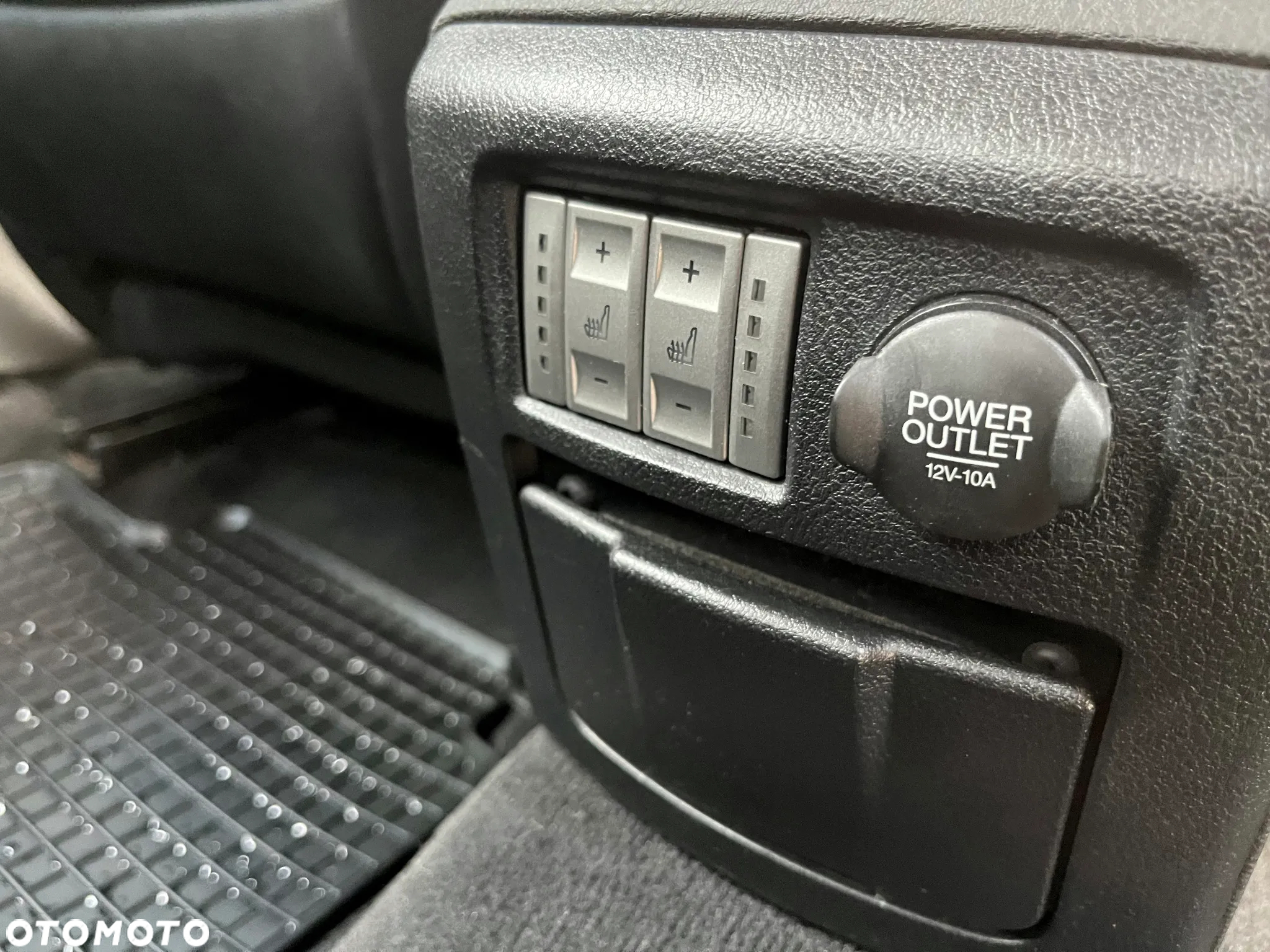 Ford Mondeo 2.5 Titanium S - 16
