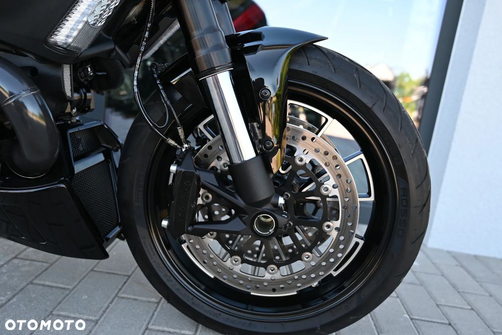 Ducati Diavel - 34