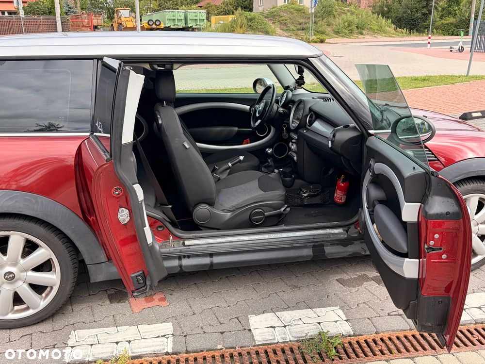 MINI Clubman - 18