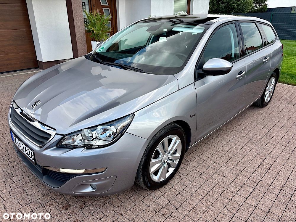 Peugeot 308 1.6 e-HDi Allure S&S - 11