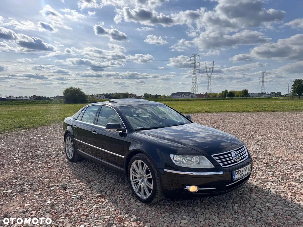 Volkswagen Phaeton - 4